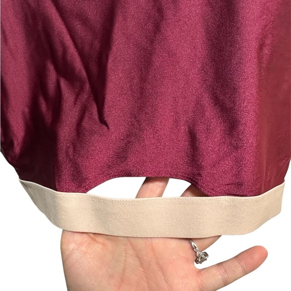 FABLETICS SIZE S MAGENTA AND PLUM CROP TOP SPORTS BRA - Picture 2 of 5